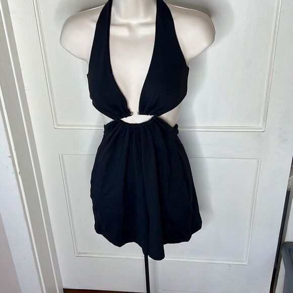Susana Monaco Half Moon Cutout Halter Romper in Black NWT XS - Picture 2 of 6